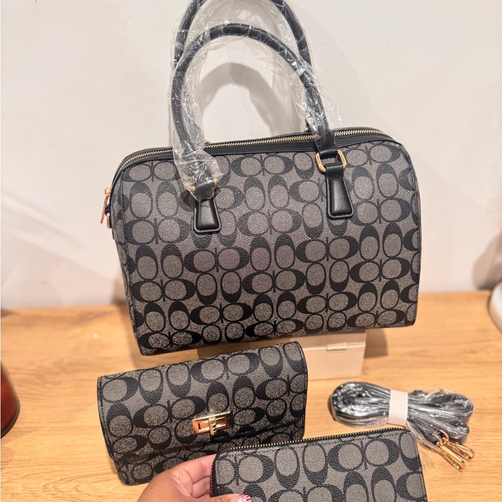 Elegant Black and Gray Designer Handbag Set